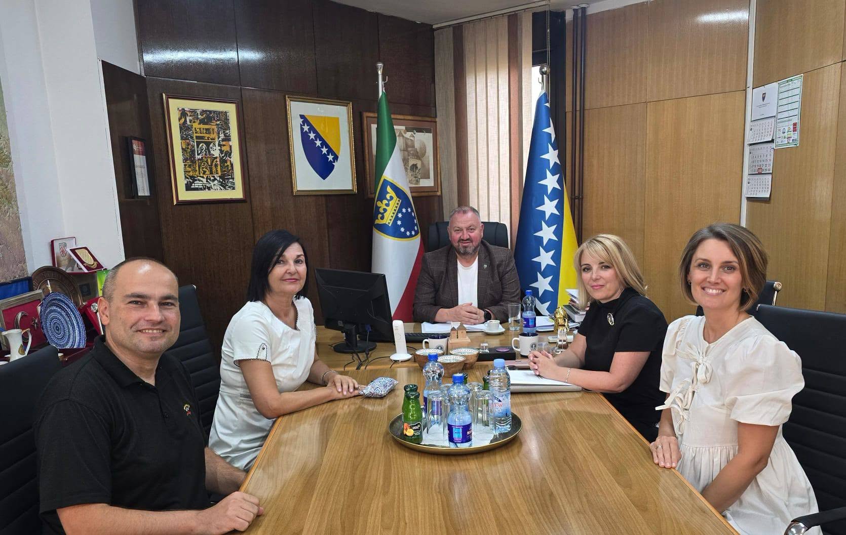 Ministar Šibonjić potpisao ugovor o nastavku kampanje za promociju domaće proizvodnje
